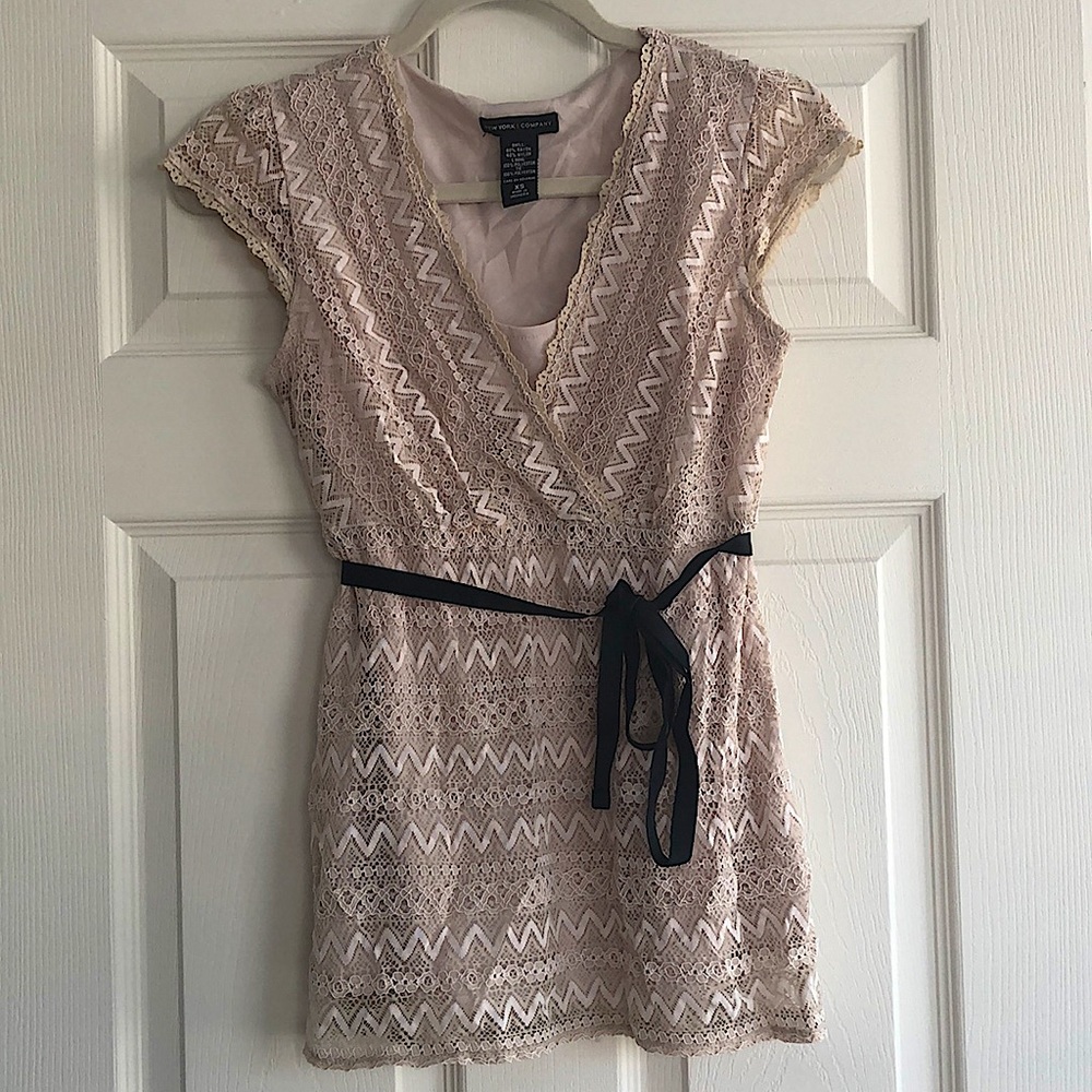 Lace top sz XS